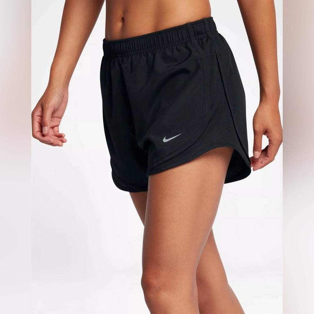 Nike Women's Black Tempo Running Shorts